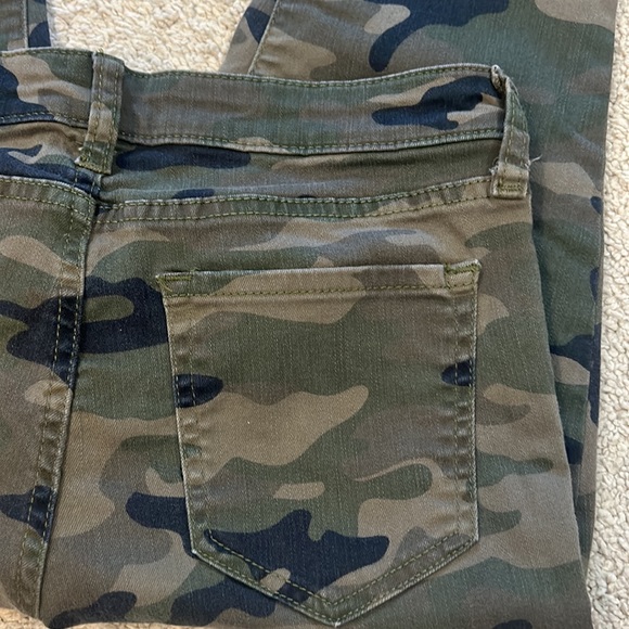 GAP Denim Camo Legging Jeans Size 26 - Picture 3 of 9